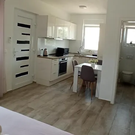 Apartman Punta Radman شقة